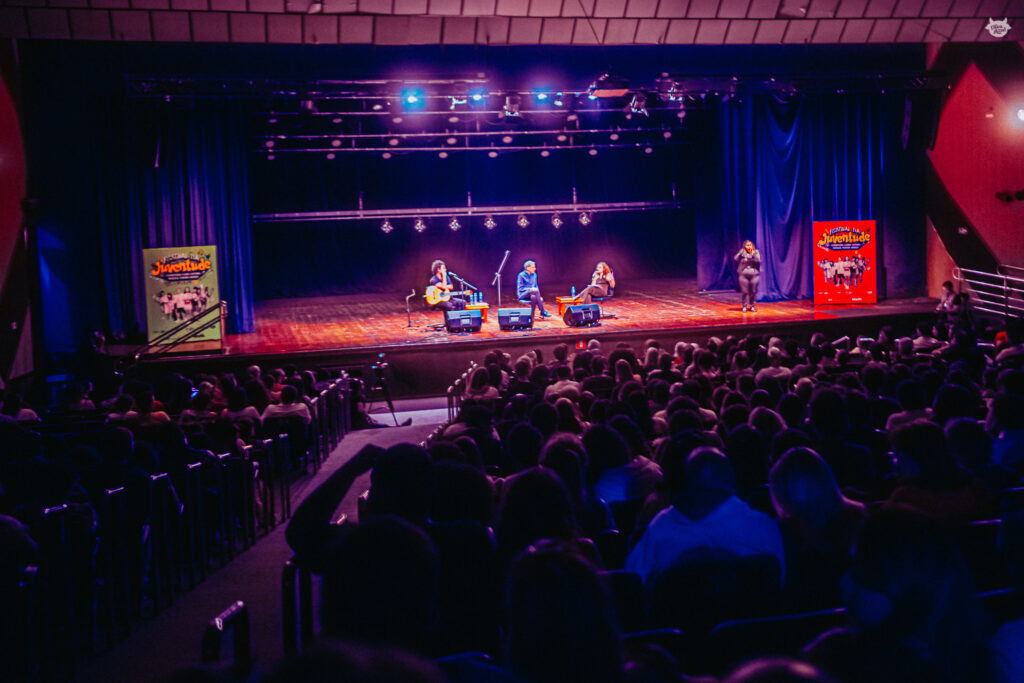 (Vaca Azul/Divulgação)