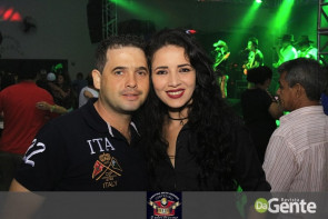 Confiram as fotos da festa "Nosso Baile" com o Grupo Eco do Pantanal