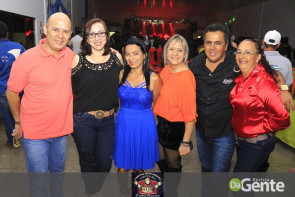 Confiram as fotos da festa "Nosso Baile" com o Grupo Eco do Pantanal