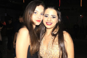 Dj por mais uma noite: Marcos Pierry foi Deejay  de debutante em Novo Horizonte do Sul.