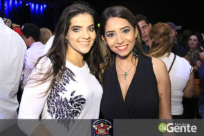 Confiram as fotos do show  Zé Neto e Cristiano e  Maiara & Maraisa