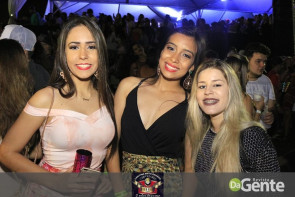 Confiram as fotos do show  Zé Neto e Cristiano e  Maiara & Maraisa