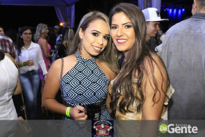 Confiram as fotos do show  Zé Neto e Cristiano e  Maiara & Maraisa