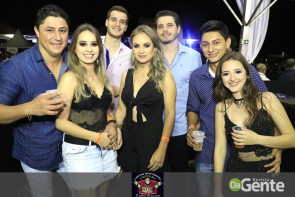 Confiram as fotos do show  Zé Neto e Cristiano e  Maiara & Maraisa