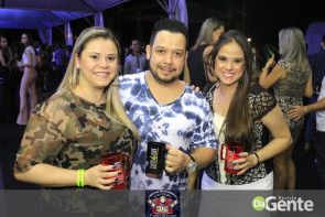 Confiram as fotos do show  Zé Neto e Cristiano e  Maiara & Maraisa