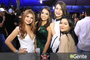 Confiram as fotos do show  Zé Neto e Cristiano e  Maiara & Maraisa