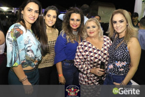 Confiram as fotos do show  Zé Neto e Cristiano e  Maiara & Maraisa