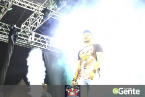 Confiram as fotos do show  Zé Neto e Cristiano e  Maiara & Maraisa