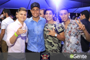 Confiram as fotos do show  Zé Neto e Cristiano e  Maiara & Maraisa