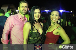 Confiram as fotos do show  Zé Neto e Cristiano e  Maiara & Maraisa