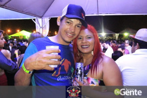 Confiram as fotos do show  Zé Neto e Cristiano e  Maiara & Maraisa