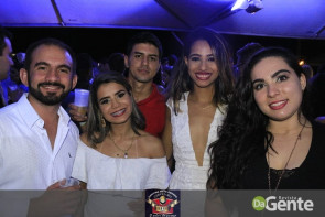 Confiram as fotos do show  Zé Neto e Cristiano e  Maiara & Maraisa