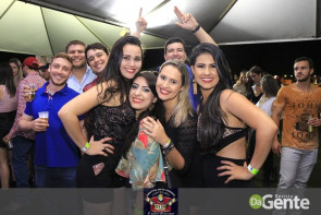 Confiram as fotos do show  Zé Neto e Cristiano e  Maiara & Maraisa