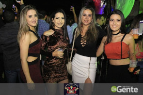 Confiram as fotos do show  Zé Neto e Cristiano e  Maiara & Maraisa