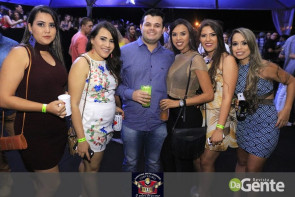 Confiram as fotos do show  Zé Neto e Cristiano e  Maiara & Maraisa