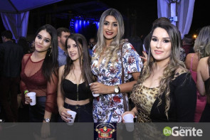 Confiram as fotos do show  Zé Neto e Cristiano e  Maiara & Maraisa