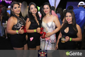 Confiram as fotos do show  Zé Neto e Cristiano e  Maiara & Maraisa