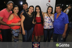 Confiram as fotos do "Baile do Chopp" com o grupo Minuano