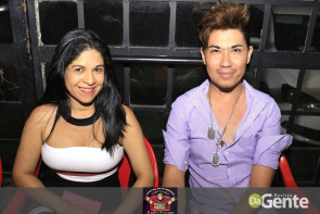 Confiram as fotos do "Baile do Chopp" com o grupo Minuano