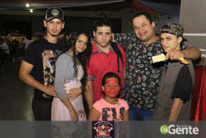 Confiram as fotos do "dia das crianças" na Cantina Mato Grosso