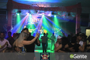 Confiram as fotos do 2° Baile do outubro Rosa