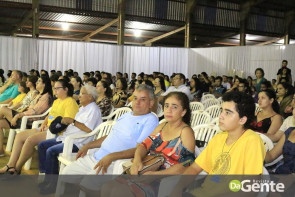 Kumon, Unidade Donomae Centro realiza diplomação e comemora seus 10 anos