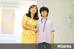 Kumon, Unidade Donomae Centro realiza diplomação e comemora seus 10 anos