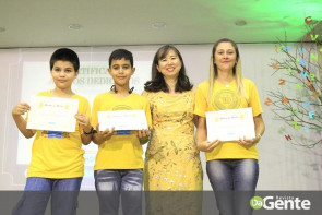 Kumon, Unidade Donomae Centro realiza diplomação e comemora seus 10 anos