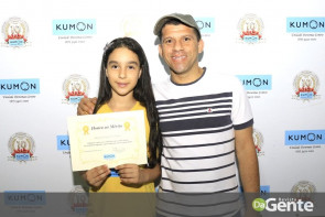 Kumon, Unidade Donomae Centro realiza diplomação e comemora seus 10 anos