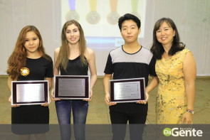 Kumon, Unidade Donomae Centro realiza diplomação e comemora seus 10 anos