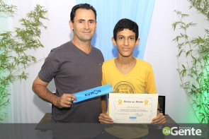 Kumon, Unidade Donomae Centro realiza diplomação e comemora seus 10 anos