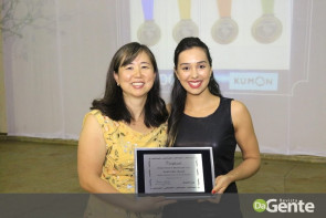 Kumon, Unidade Donomae Centro realiza diplomação e comemora seus 10 anos