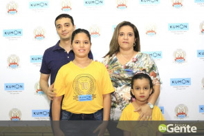Kumon, Unidade Donomae Centro realiza diplomação e comemora seus 10 anos