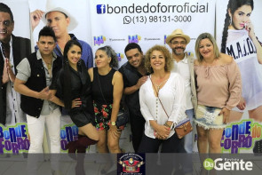 Confiram as fotos do show da banda Bonde do Forró