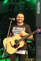 Confiram as fotos do show da banda Bonde do Forró