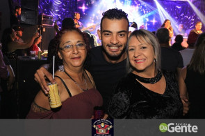 Confiram as fotos do show da banda Bonde do Forró