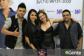 Confiram as fotos do show da banda Bonde do Forró