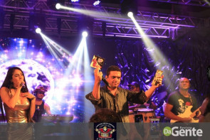 Confiram as fotos do show da banda Bonde do Forró