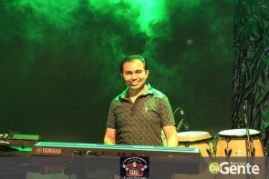 Confiram as fotos do show da banda Bonde do Forró