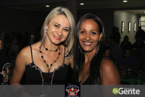 Confiram as fotos do show da banda Bonde do Forró