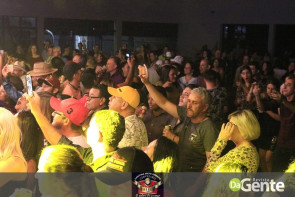 Confiram as fotos do show da banda Bonde do Forró