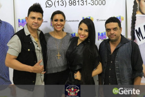 Confiram as fotos do show da banda Bonde do Forró