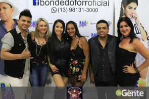 Confiram as fotos do show da banda Bonde do Forró