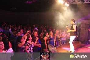 Confiram as fotos do show da banda Bonde do Forró