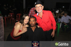 Confiram as fotos do show da banda Bonde do Forró