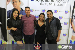 Confiram as fotos do show da banda Bonde do Forró