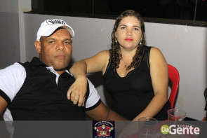 Confiram as fotos do show da banda Bonde do Forró