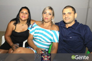 Confiram as fotos do show da banda Bonde do Forró