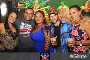 Confiram as fotos do show da banda Bonde do Forró