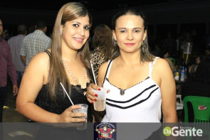 Confiram as fotos do show da banda Bonde do Forró